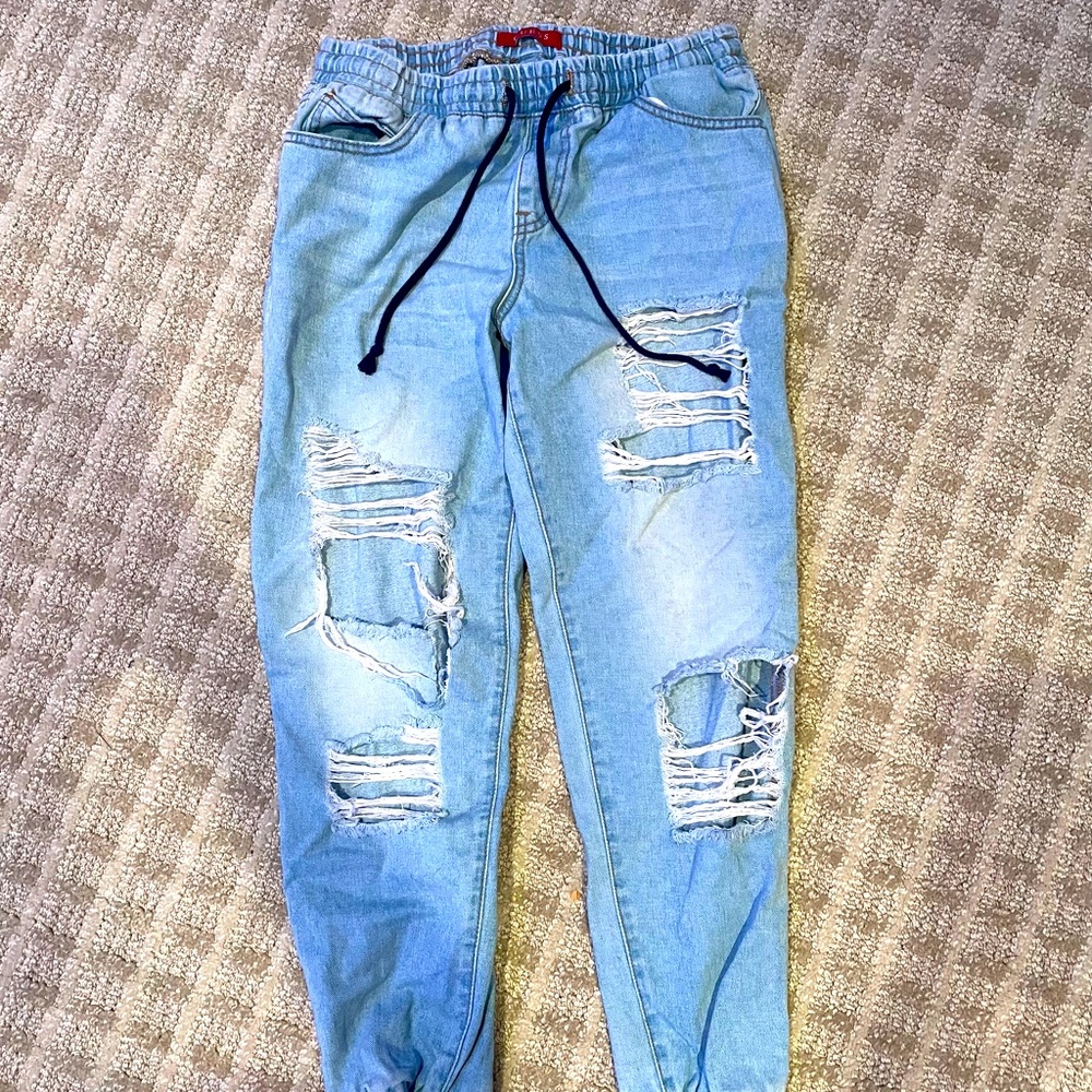 GUESS mom jeans